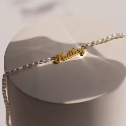 Perlový náhrdelník se jménem