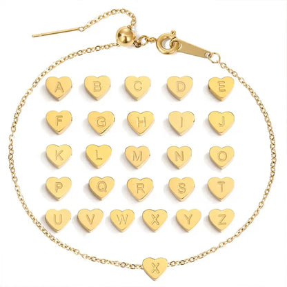 Řetízek s iniciálem na srdci