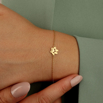 Řetízek s tlapkou a jménem